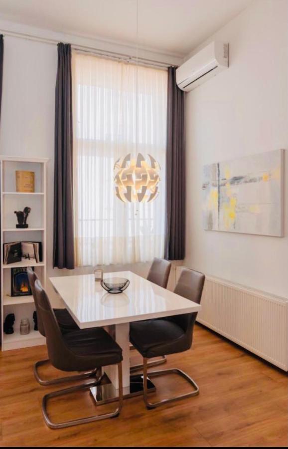 Main Square Dream Apartment Zagreb Eksteriør bilde