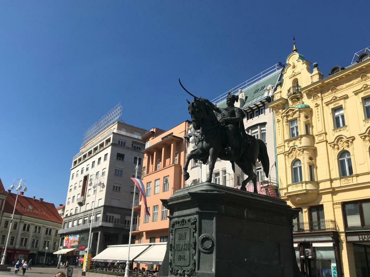 Main Square Dream Apartment Zagreb Eksteriør bilde